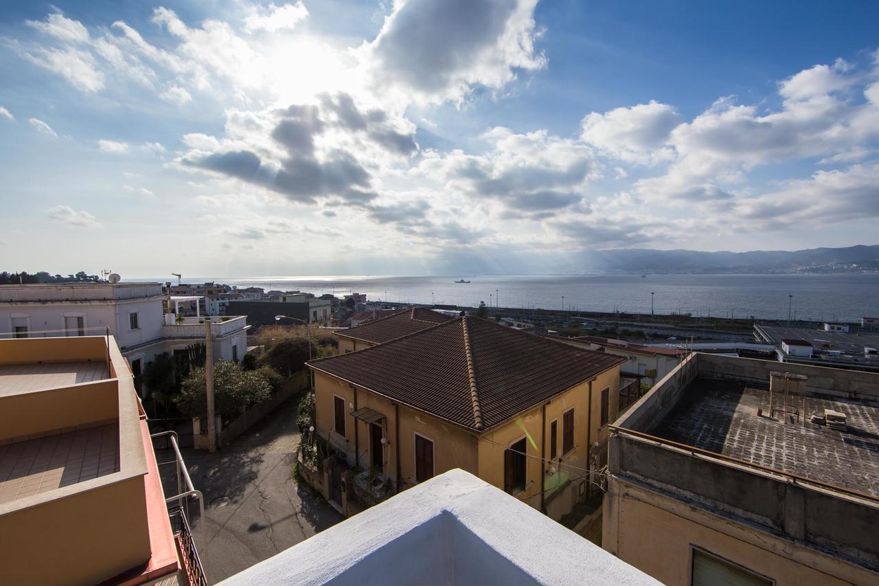 La Casa Di Eolo Acomodação com café da manhã Villa San Giovanni Exterior foto