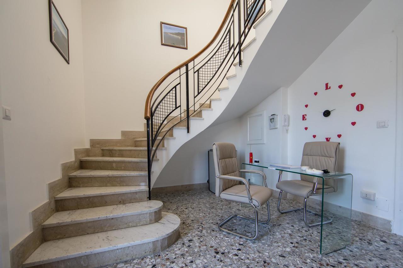 La Casa Di Eolo Acomodação com café da manhã Villa San Giovanni Exterior foto